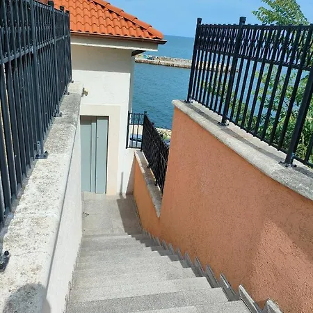 Sunny In Casa Del Mare * וארנה
